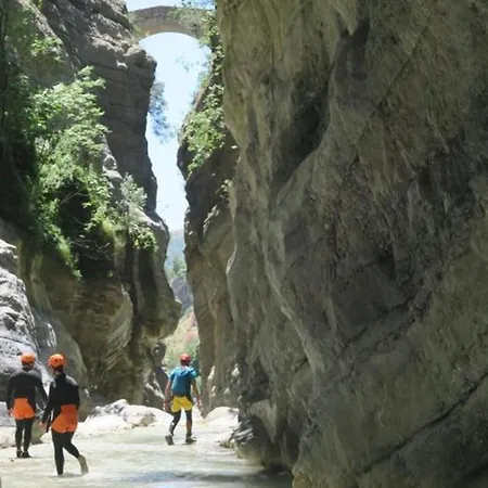 Couette-café Il Vicoletto 3*