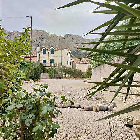 Couette-café Il Vicoletto Frascineto