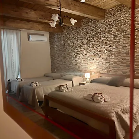 Il Vicoletto Couette-café Frascineto