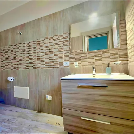 Il Vicoletto 3* Frascineto