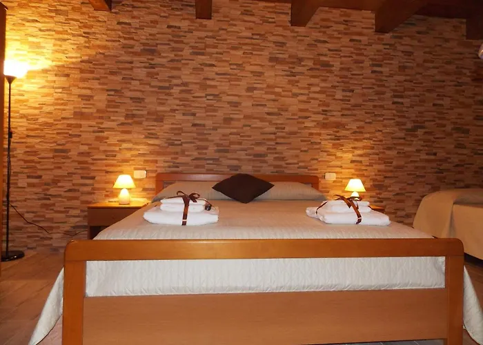 Il Vicoletto 3* Frascineto