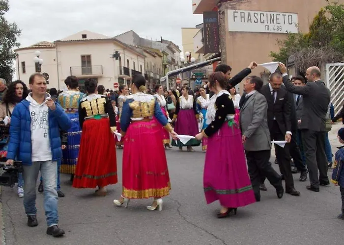 Il Vicoletto 3* Frascineto