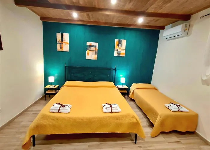 Alojamento de Acomodação e Pequeno-almoço Il Vicoletto 3*